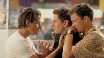 Skeet Ulrich, Jamie Kennedy, and Matthew Lillard in 'Scream' (1996).
